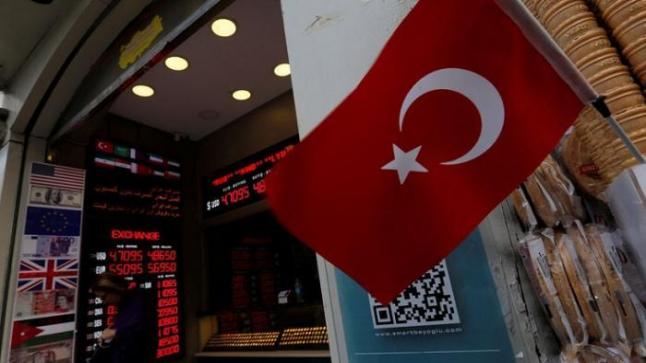 تدهور اقتصادي في تركيا.. الحد الأدنى من الأجور أقل من 300 دولار