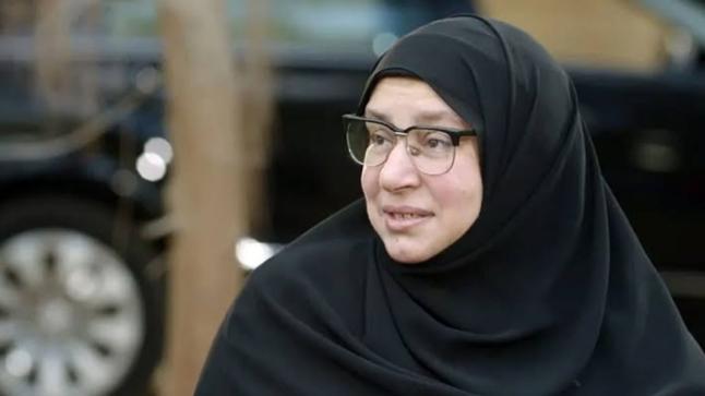  طليق عبلة كامل يكشف سبب اعتزالها ويوضح: بناتي اتجوزوا من أجانب بدون شبكة
