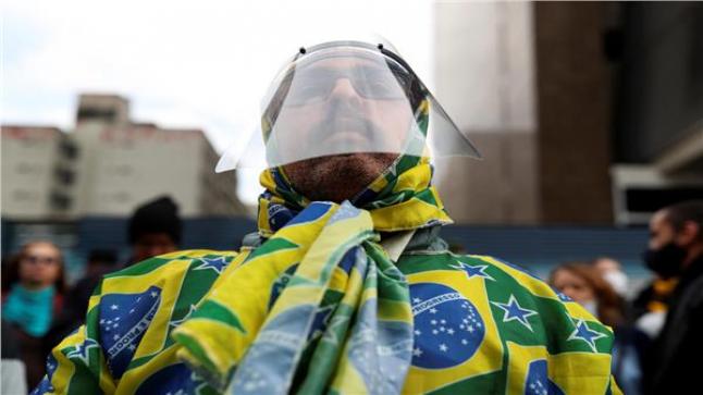الأولوية للقطاع الصحّي.. البرازيل تكشف عن خطتها للتلقيح ضد كورونا